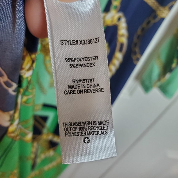 Rainbow Plus Size Chain Pattern Button Down Shirt Dress, Green-1X - Picture 6 of 6